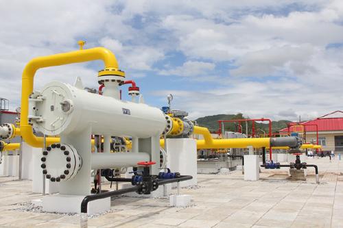 ���̰���